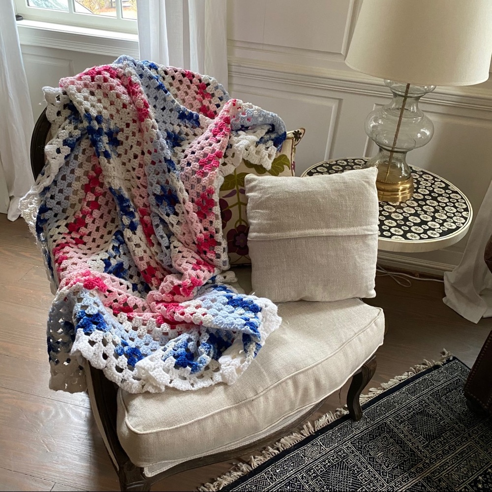 Vintage Granny Square Knit Large Blanket